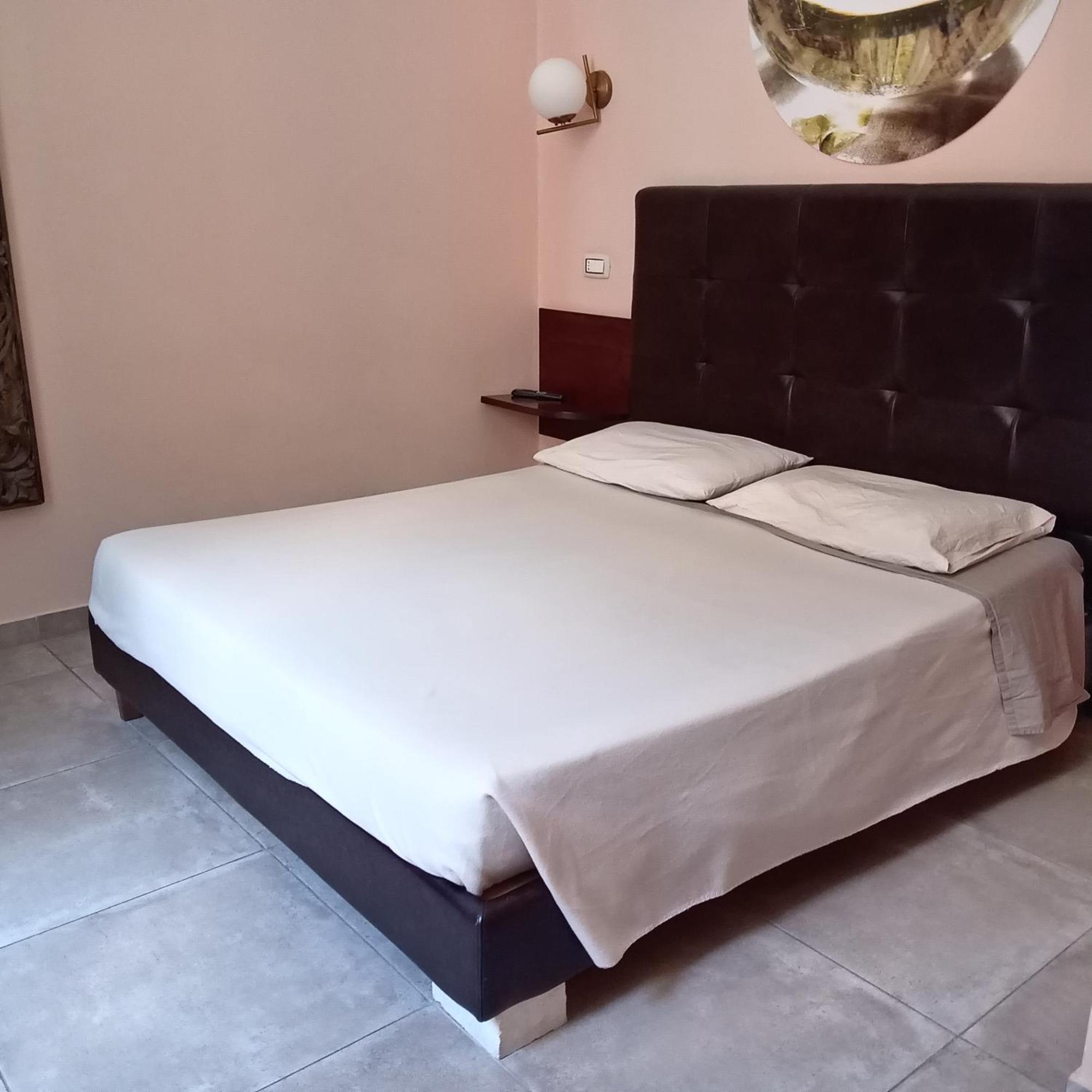 Piazza Verdi Liberty House Lecce Exterior foto