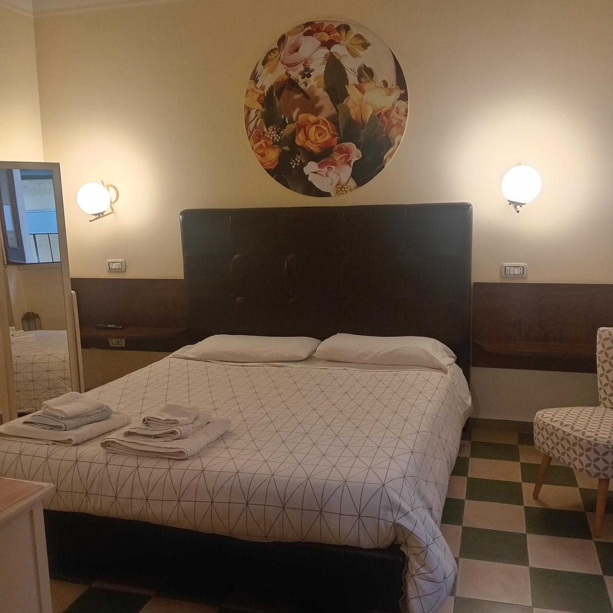 Piazza Verdi Liberty House Lecce Exterior foto